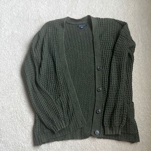 American eagle green sweater